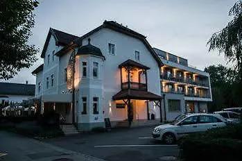 Hotel Boutiquehotel Valentino 3*