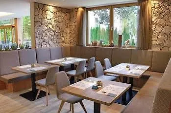 Hotel Boutiquehotel Valentino 3*